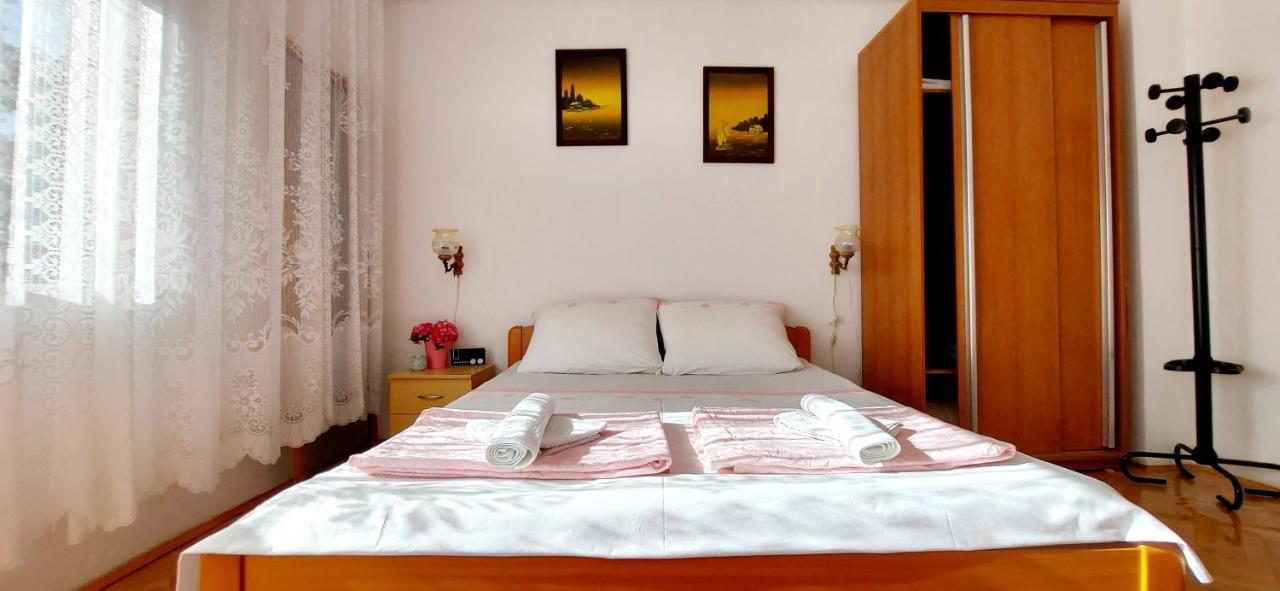 Apartment Luka Dobrinj Екстериор снимка